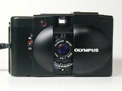 OLYMPUS XA3